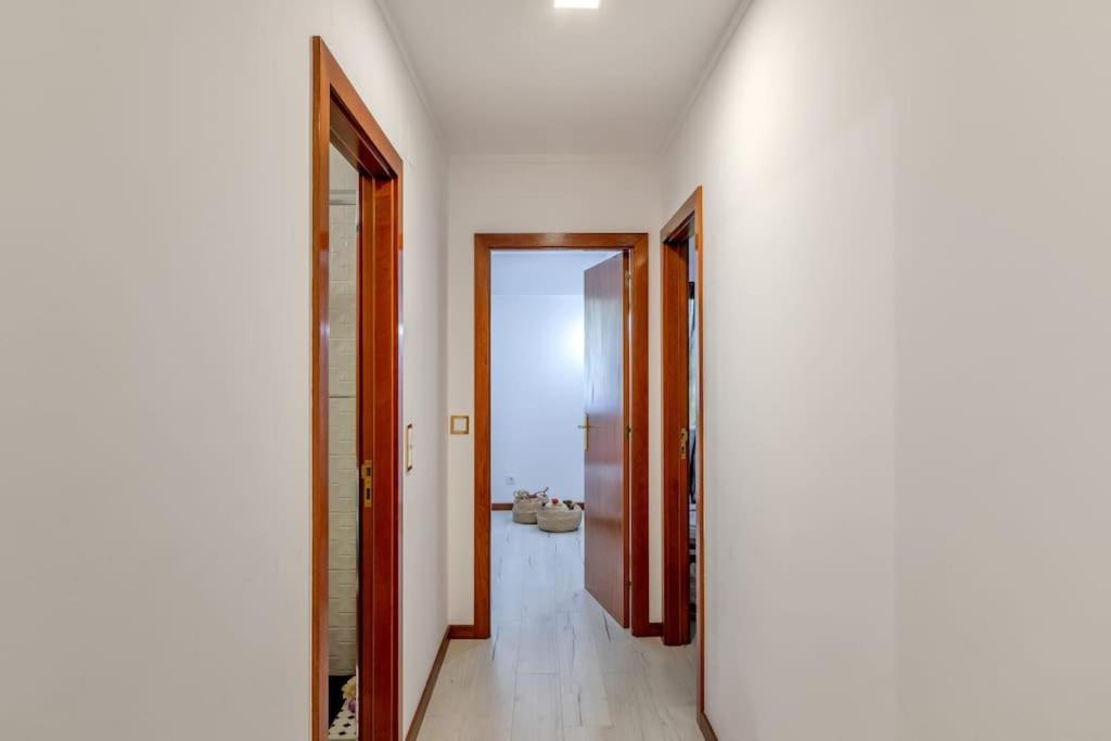 Spacious 3-Bedroom Condo In Lissabon Exterior foto