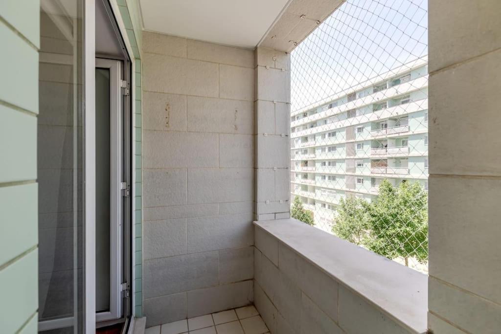 Spacious 3-Bedroom Condo In Lissabon Exterior foto