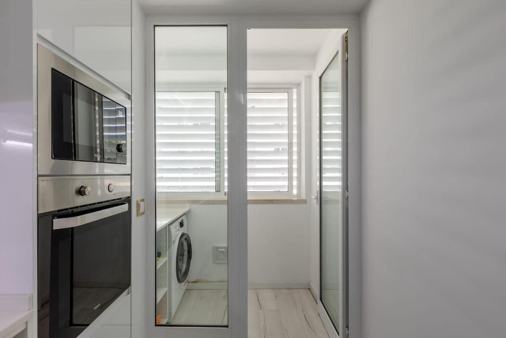 Spacious 3-Bedroom Condo In Lissabon Exterior foto